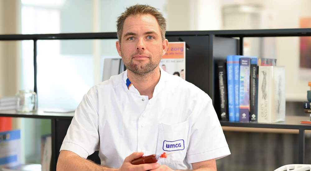 Portret van Peter Alting, docent bij Zorgopleidingen.